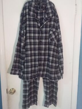 Men's Hanes Plaid  Pajama Set XL New NWT $27 Flannel